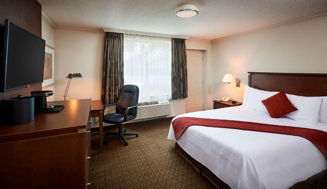 Best Western Plus Guildwood Inn Sarnia Buitenkant foto