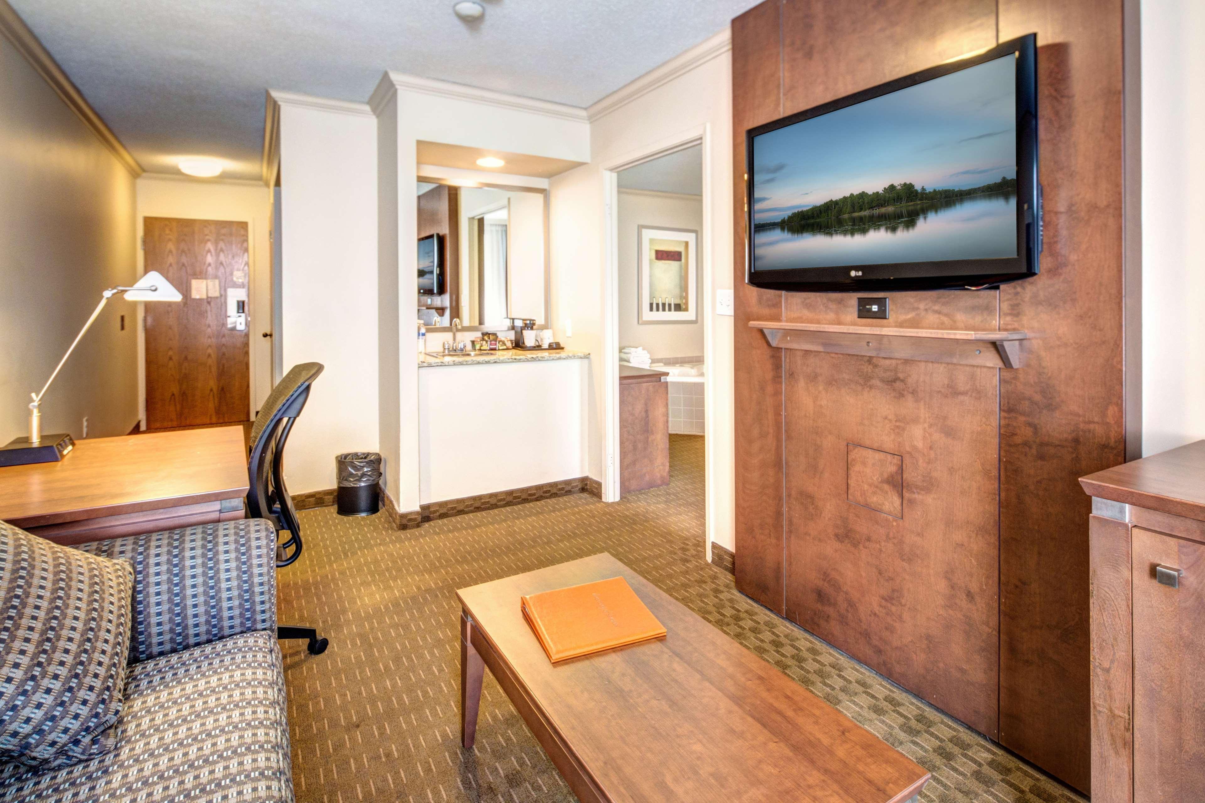 Best Western Plus Guildwood Inn Sarnia Buitenkant foto