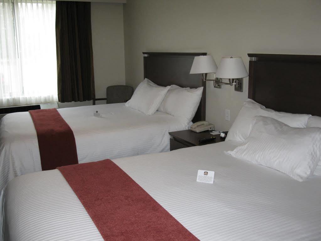 Best Western Plus Guildwood Inn Sarnia Buitenkant foto